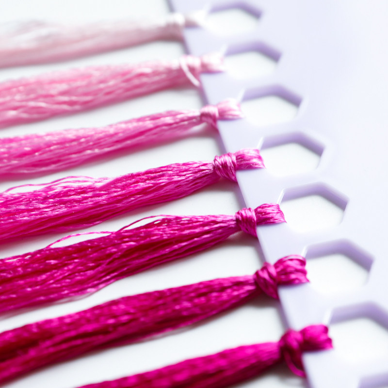 20 м шелковых ниток для вышивк – обзор и цена Embroidery Yarns