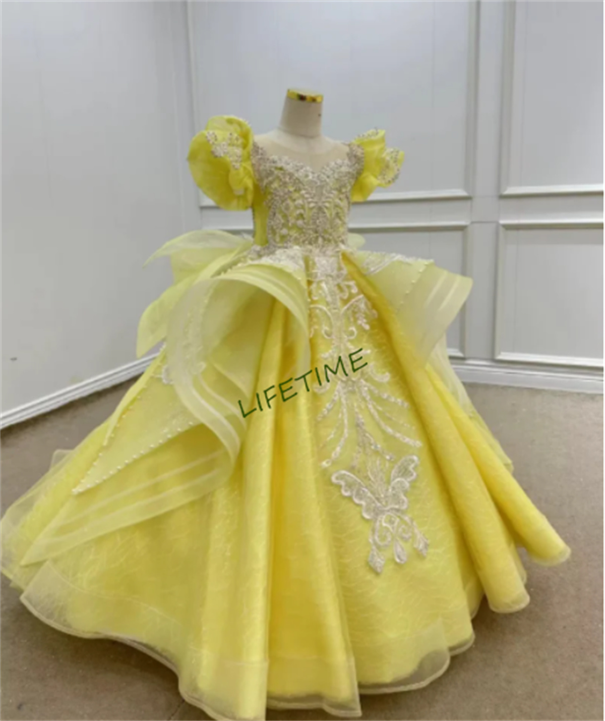 Новинка, великолепное платье п – обзор и цена Embroidery Yellow Dress