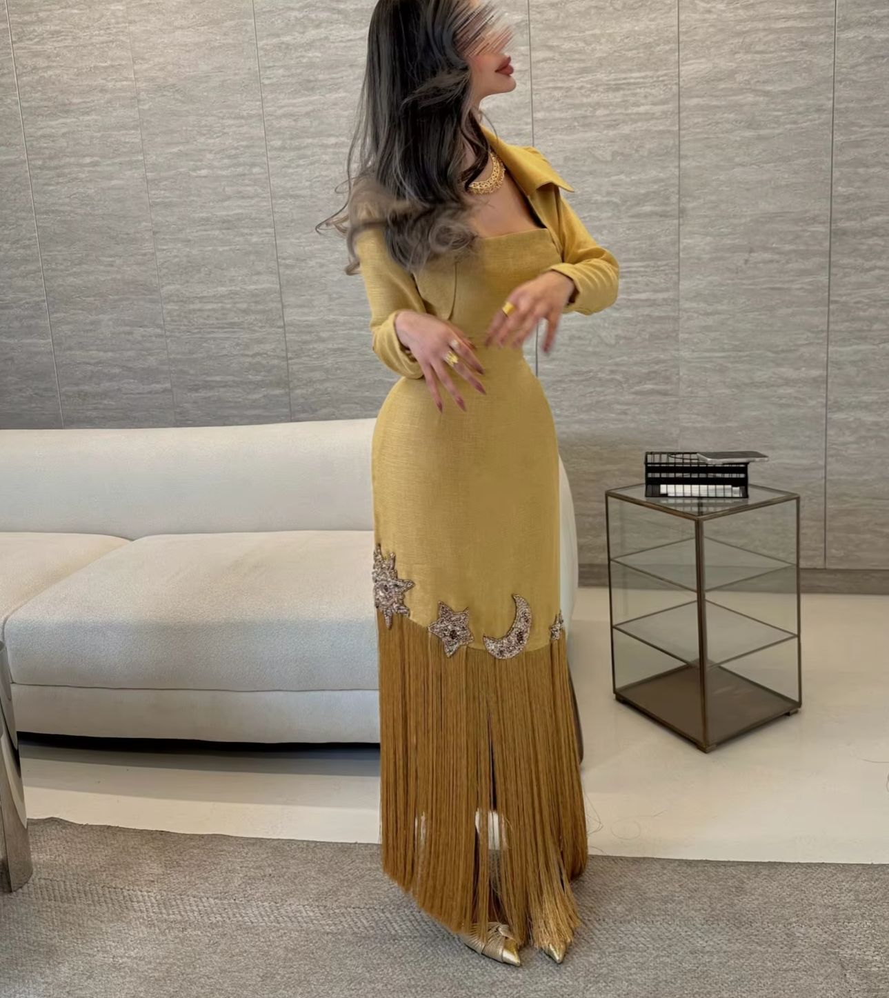 Индивидуальные элегантные вече – обзор и цена Embroidery Yellow Dress